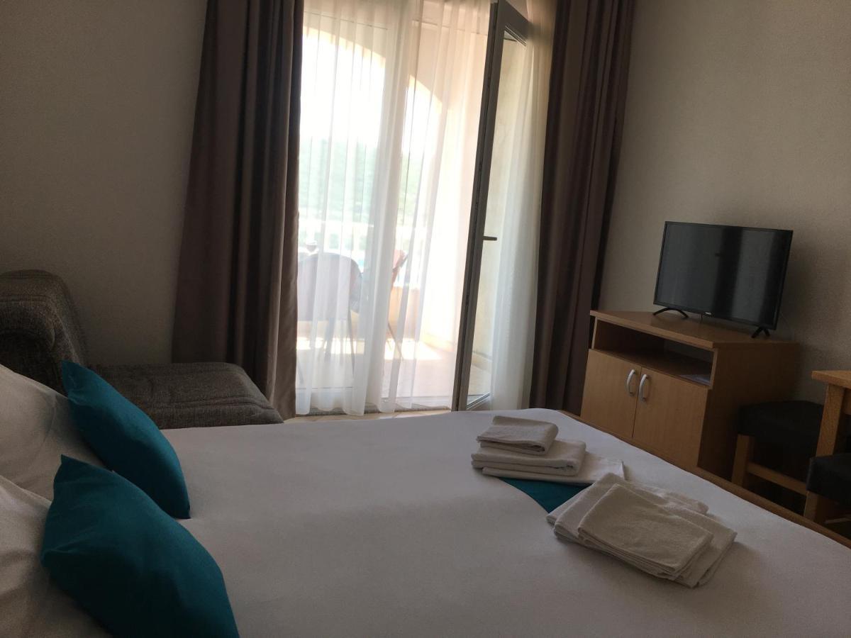Apartments Mampas Neum Exterior photo