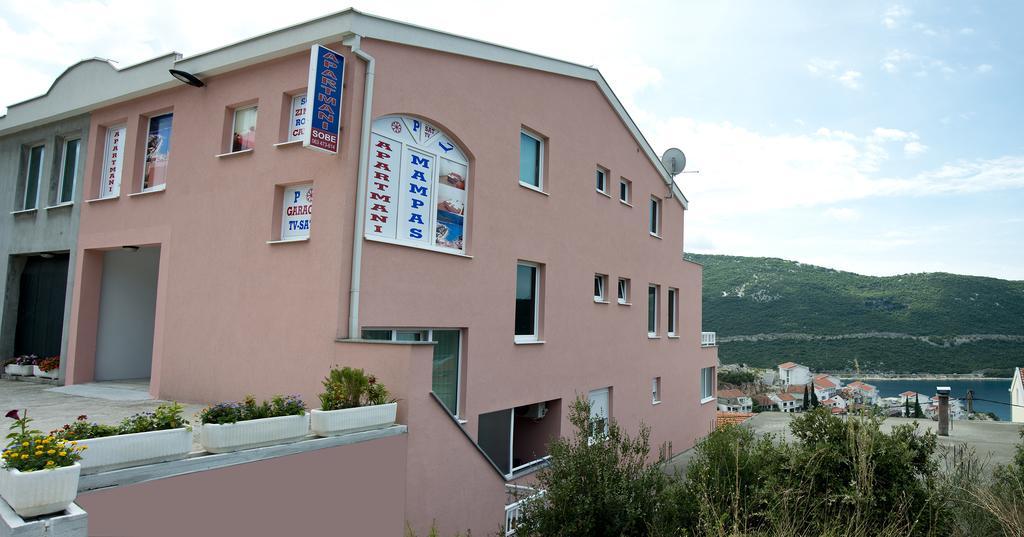 Apartments Mampas Neum Exterior photo