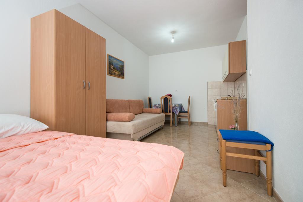 Apartments Mampas Neum Room photo