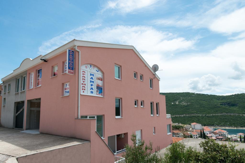 Apartments Mampas Neum Exterior photo