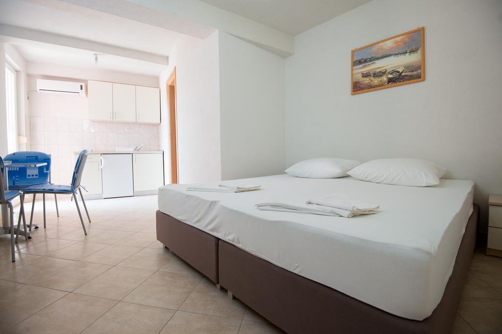 Apartments Mampas Neum Room photo